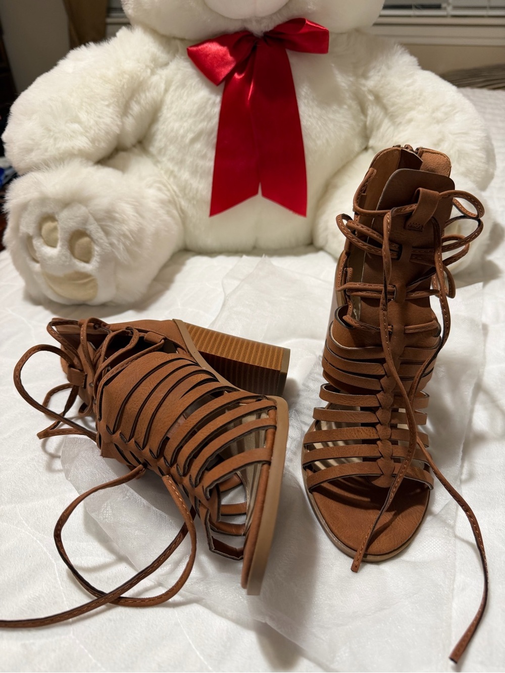 NEW! JustFab Gladiator Lace-Up Block Heel Sandals in Brown size 7